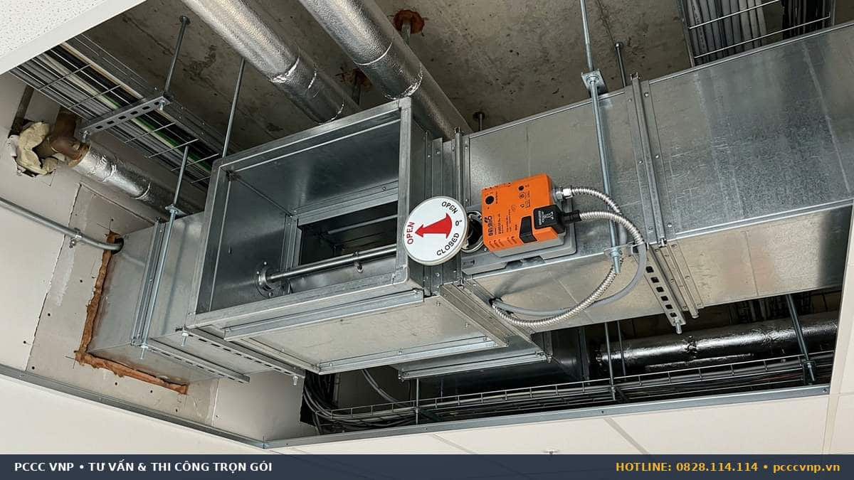 Van chặn lửa ngăn khói motorized fire smoke damper đường ống gió