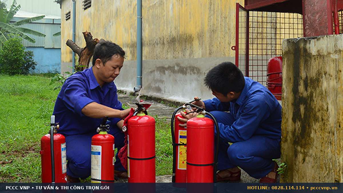 Kiểm tra áp lực thủy tĩnh vỏ bình chữa cháy định kỳ