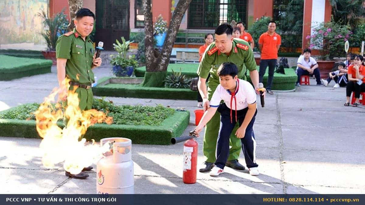 Giáo dục kỹ năng PCCC trong nhà trường